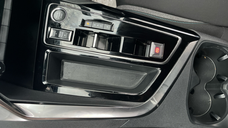 Peugeot 3008 1.6 Hybrid 180 Active 5dr e-EAT8 Estate